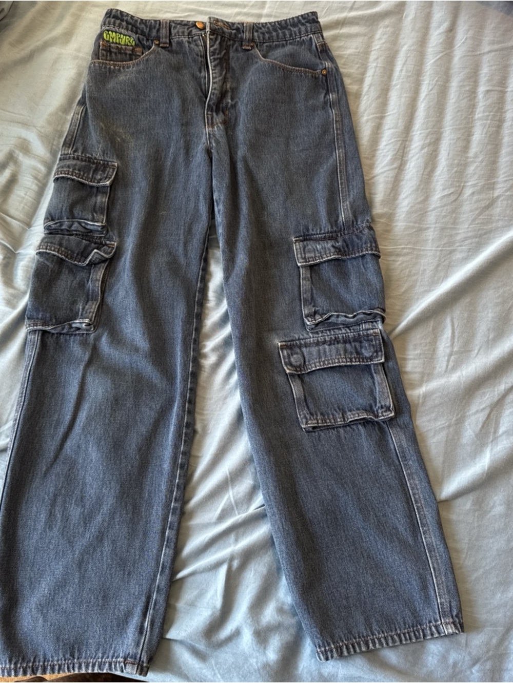 Empire  women’s Cargo Jeans size 6
